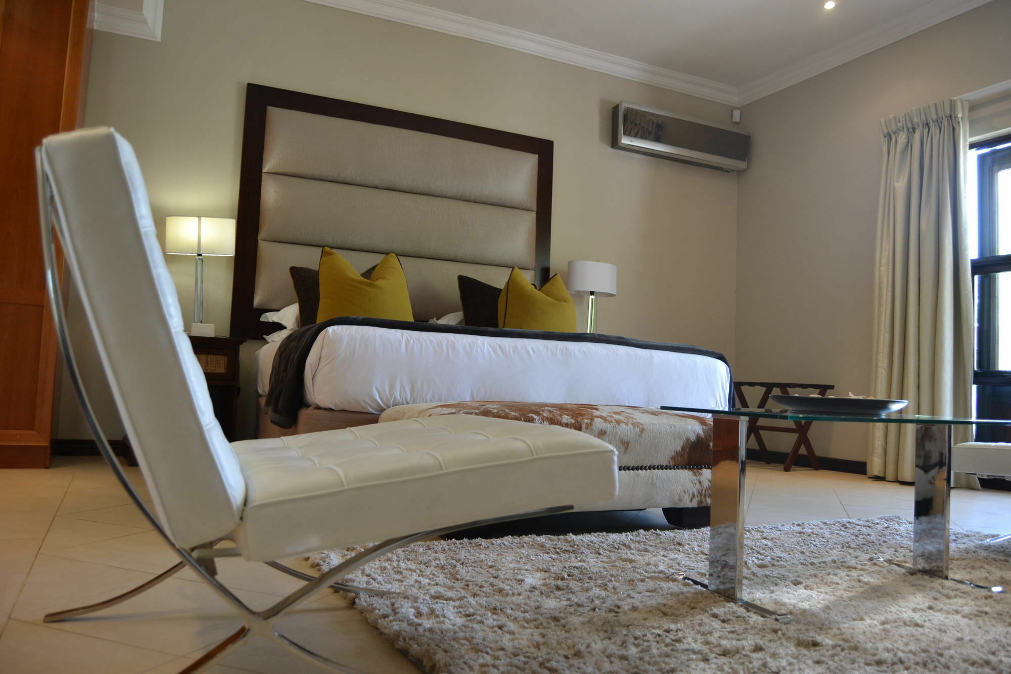 גאבורון The Capital Guest House מראה חיצוני תמונה